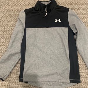 Under armour pullover
